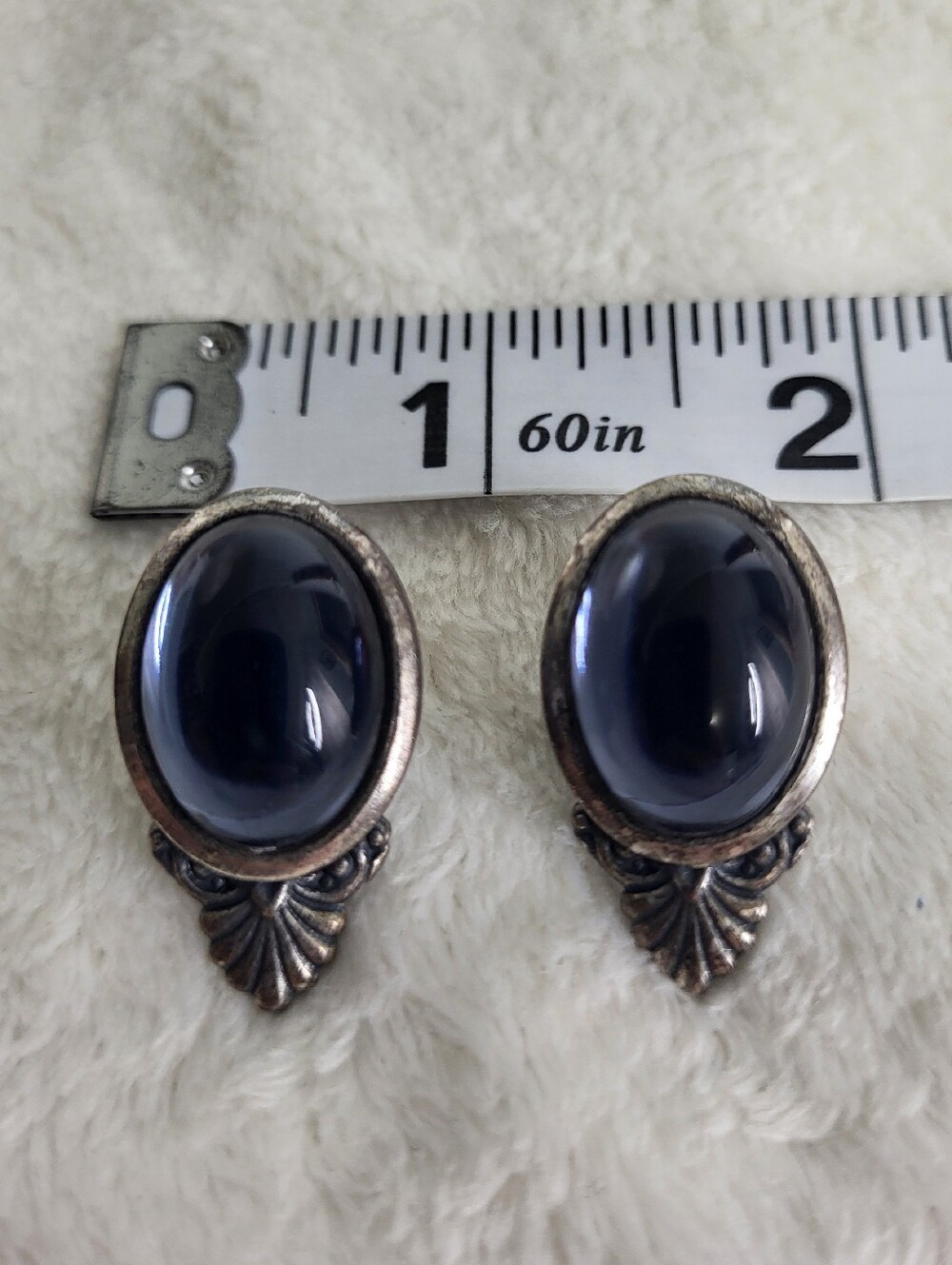 Vintage Navy Blue Cabochon Silver Color Earrings - Picture 4 of 4